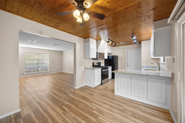 10506 Wendts WAY, Austin, TX 78750