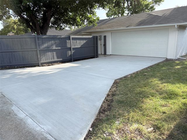 1908 Ann Avenue, Carrollton, TX 75006