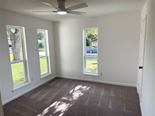 1908 Ann Avenue, Carrollton, TX 75006