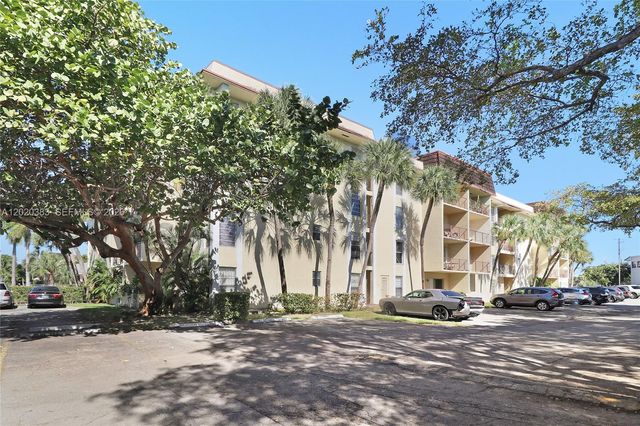 11905 NE 2nd Ave C403, North Miami, FL 33161