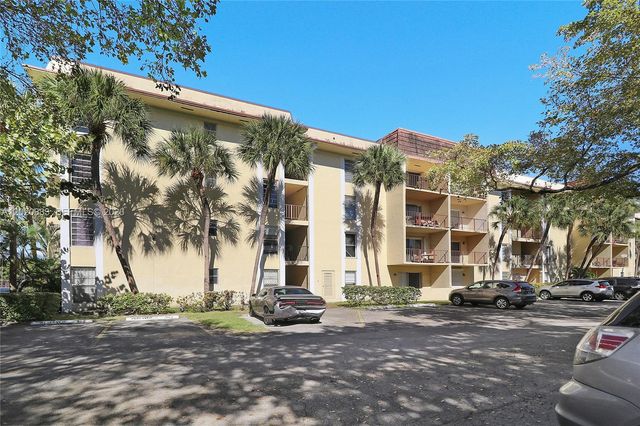 11905 NE 2nd Ave C403, North Miami, FL 33161