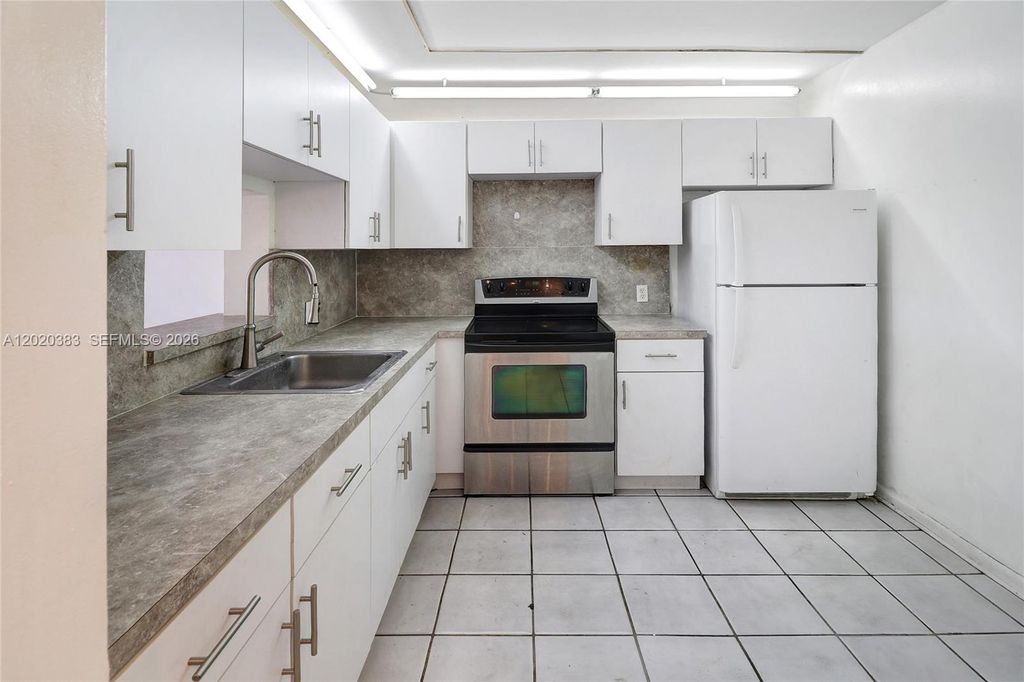 11905 NE 2nd Ave C403, North Miami, FL 33161