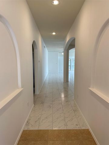 22206 Oceanic Drive, Katy, TX 77449