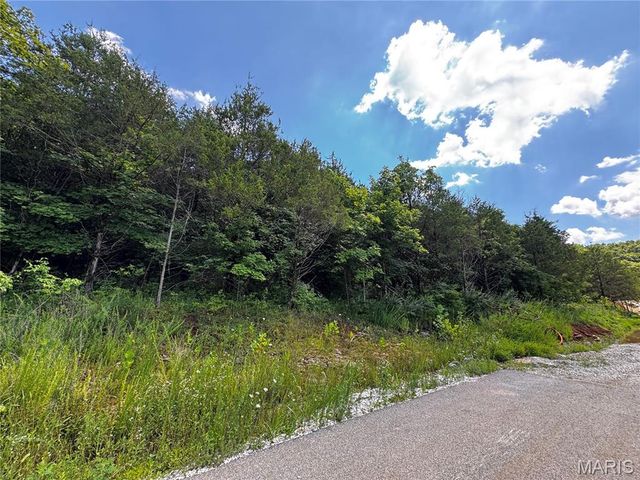 5656 Eagles Valley W, House Springs, MO 63051