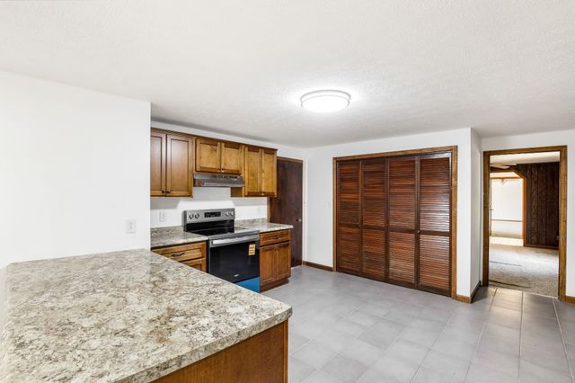 239 Wayne Threatt Rd, Dover, TN 37058