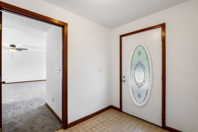 239 Wayne Threatt Rd, Dover, TN 37058