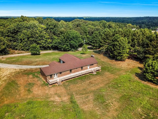 239 Wayne Threatt Rd, Dover, TN 37058