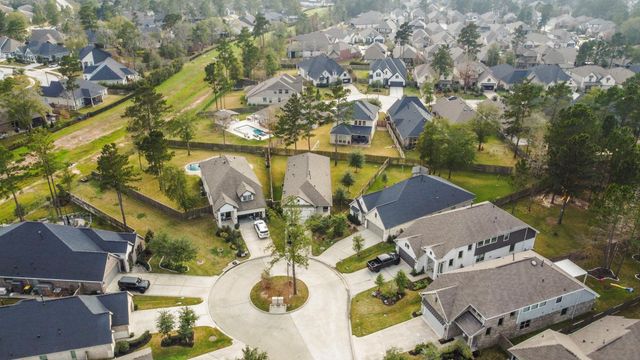 248 Crest Edge Street, Montgomery, TX 77316