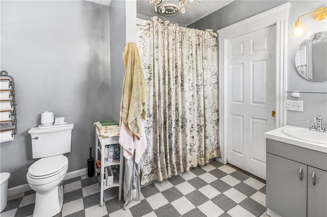 12 Worth Street, Central Falls, RI 02863