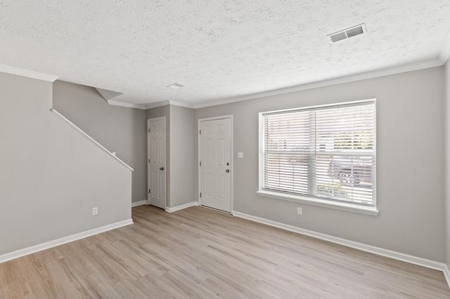 100 Old Lemons Mill Court, Georgetown, KY 40324