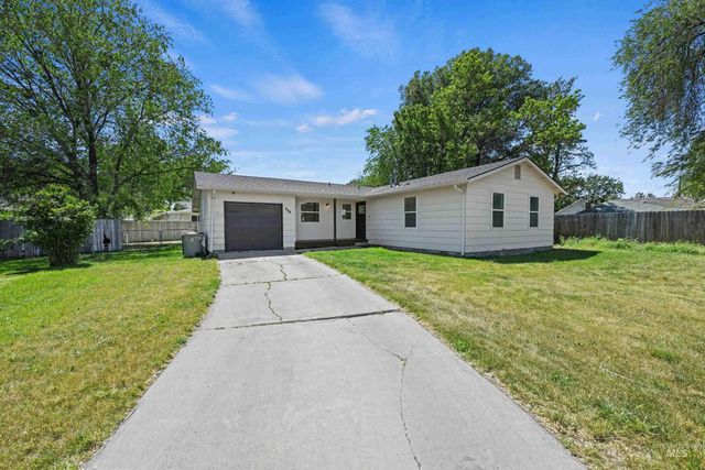 702 18th Ave. N, Nampa, ID 83687