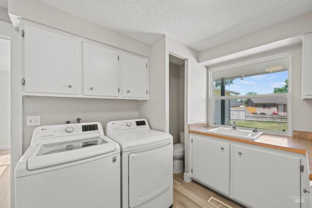 702 18th Ave. N, Nampa, ID 83687