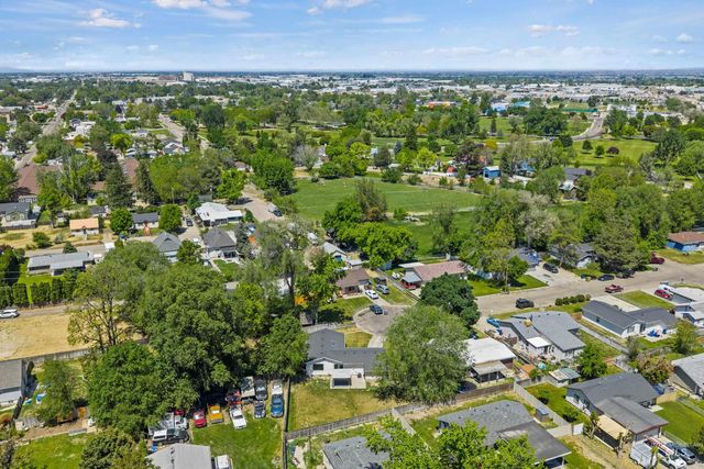 702 18th Ave. N, Nampa, ID 83687