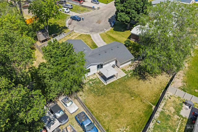 702 18th Ave. N, Nampa, ID 83687