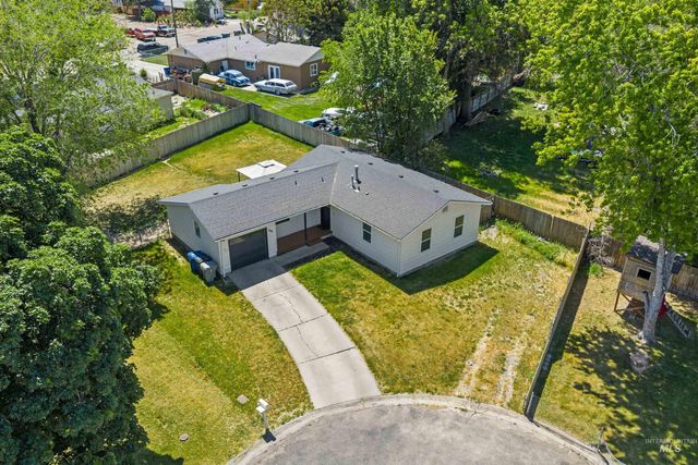 702 18th Ave. N, Nampa, ID 83687