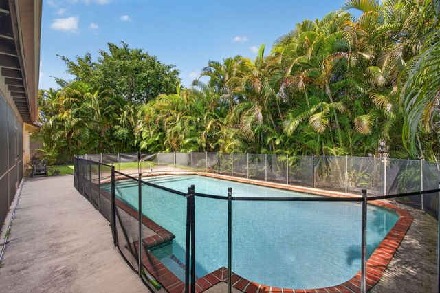 1311 NW 111th Way, Coral Springs, FL 33071