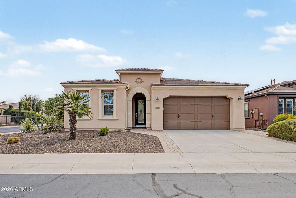 675 E LADDOOS Avenue, Queen Creek, AZ 85140 — exterior