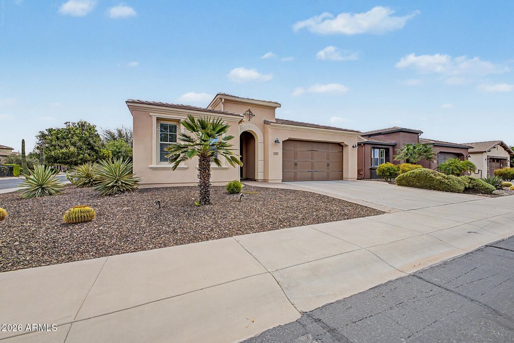 675 E LADDOOS Avenue, Queen Creek, AZ 85140 — photo 3