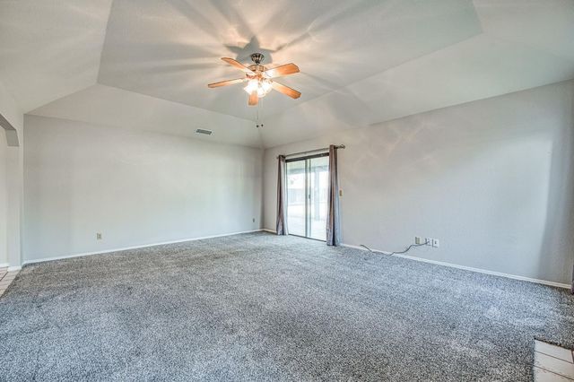 1495 Purvis Avenue, Clovis, CA 93611