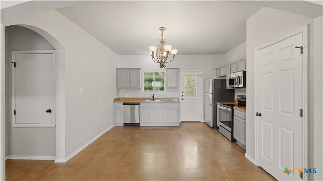 193 Rosedale Avenue, New Braunfels, TX 78130