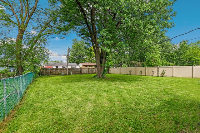 16432 Sawyer Avenue, Markham, IL 60428