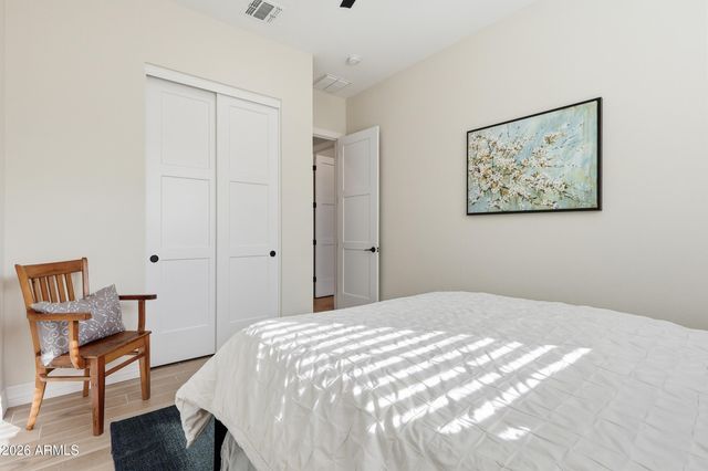 3716 E APPALOOSA Road, Gilbert, AZ 85296