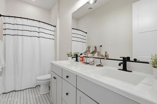 3716 E APPALOOSA Road, Gilbert, AZ 85296