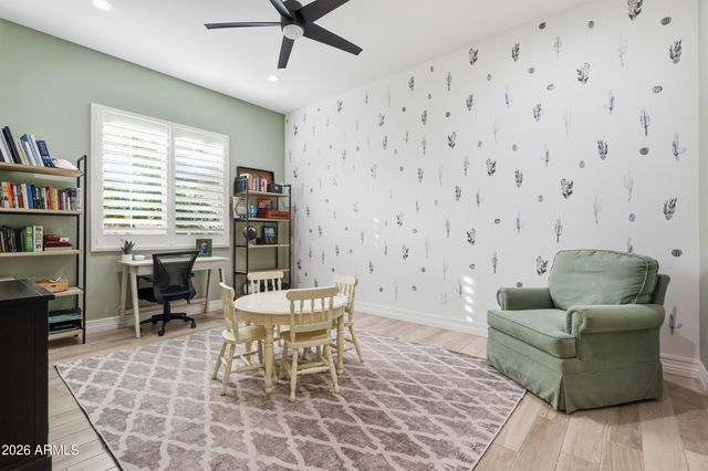 3716 E APPALOOSA Road, Gilbert, AZ 85296