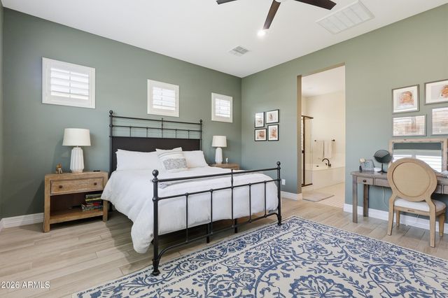 3716 E APPALOOSA Road, Gilbert, AZ 85296