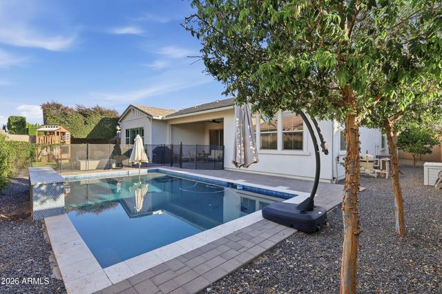 3716 E APPALOOSA Road, Gilbert, AZ 85296