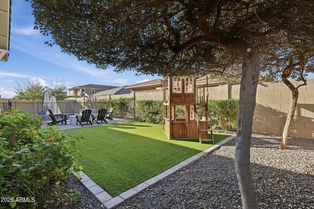 3716 E APPALOOSA Road, Gilbert, AZ 85296