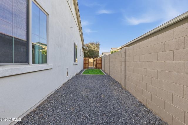 3716 E APPALOOSA Road, Gilbert, AZ 85296