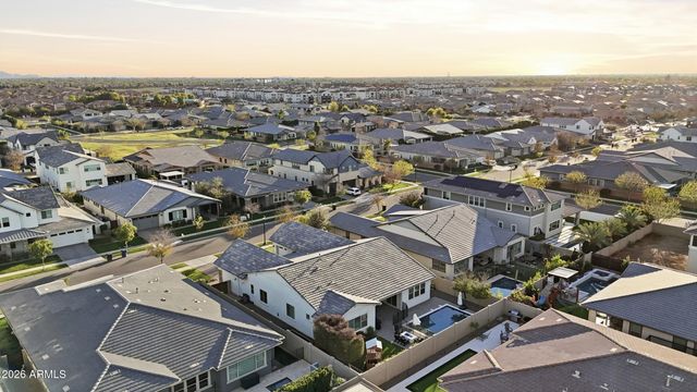 3716 E APPALOOSA Road, Gilbert, AZ 85296