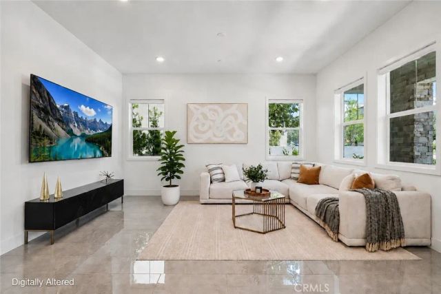 337 Abacus, Irvine, CA 92618