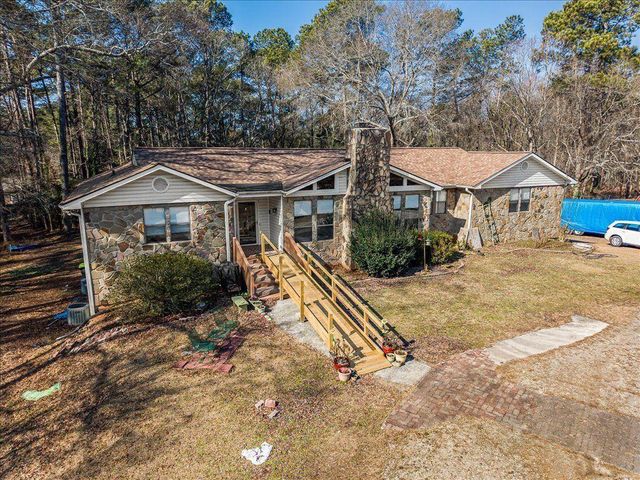 3125 Rosebud Road, Loganville, GA 30052