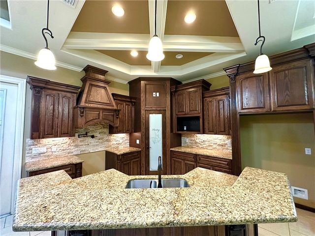 1503 Lewis St, Kingsville, TX 78363