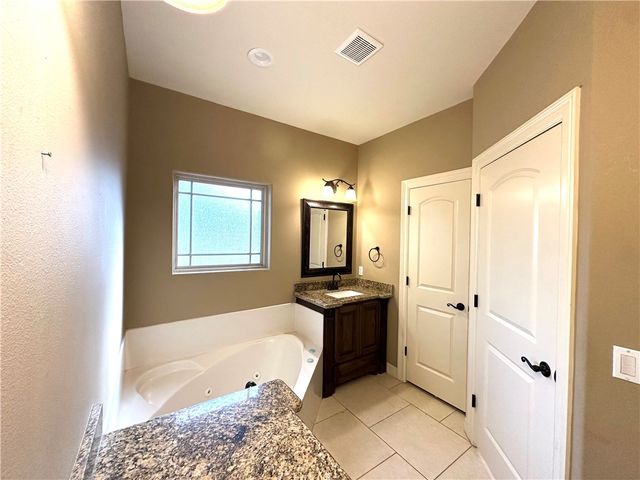 1503 Lewis St, Kingsville, TX 78363