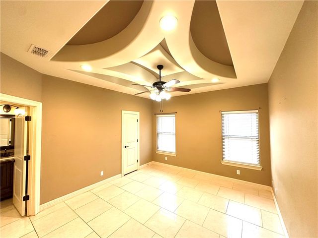 1503 Lewis St, Kingsville, TX 78363