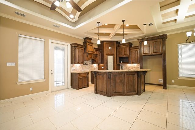 1503 Lewis St, Kingsville, TX 78363