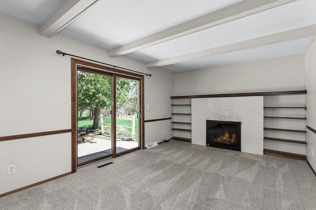18520 Hoffman AVENUE, Brookfield, WI 53045