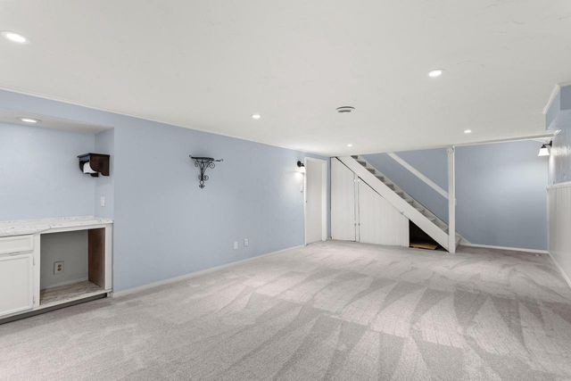 18520 Hoffman AVENUE, Brookfield, WI 53045