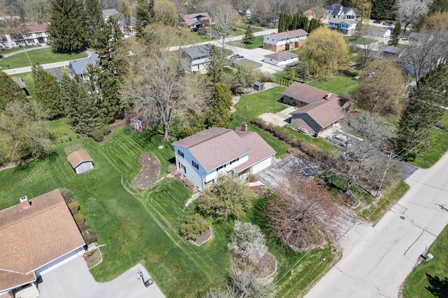 18520 Hoffman AVENUE, Brookfield, WI 53045