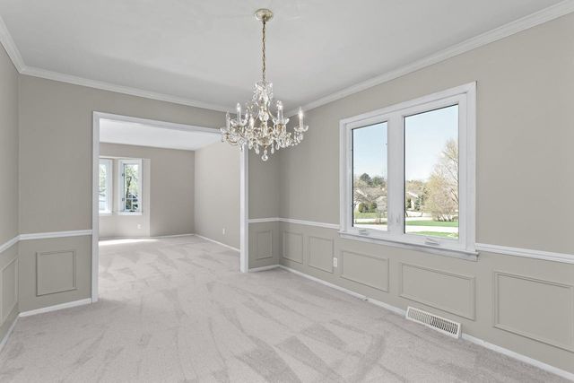 18520 Hoffman AVENUE, Brookfield, WI 53045
