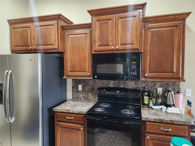 621 NW 112th Street, Oklahoma City, OK 73114
