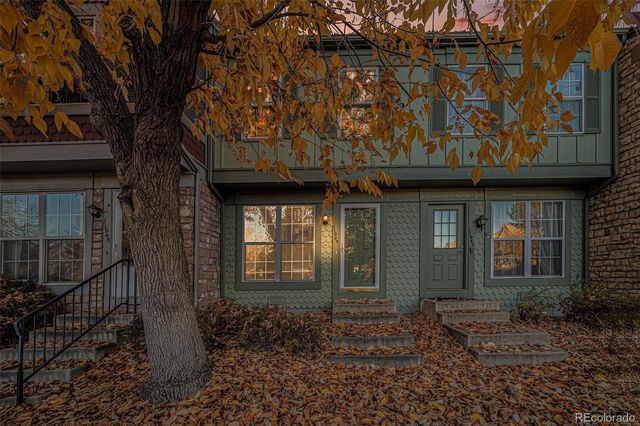 11945 E Ford Drive, Aurora, CO 80012