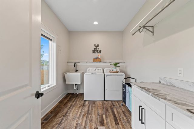 2550 Belmont Boulevard, Waukee, IA 50263