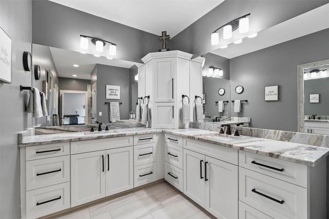 2550 Belmont Boulevard, Waukee, IA 50263