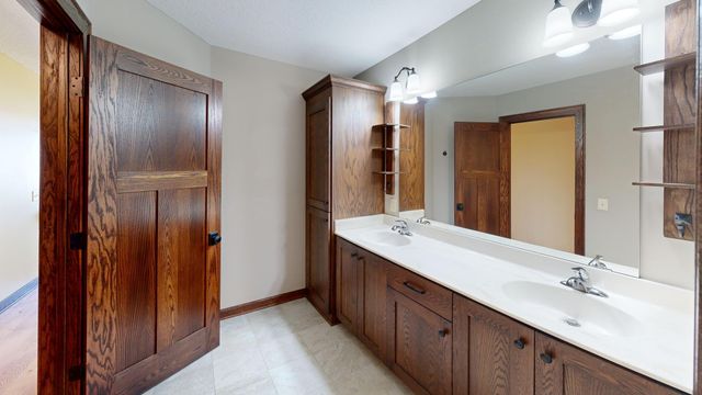 15315 Elm Court, Faribault, MN 55021
