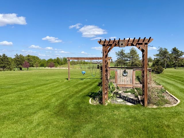 15315 Elm Court, Faribault, MN 55021