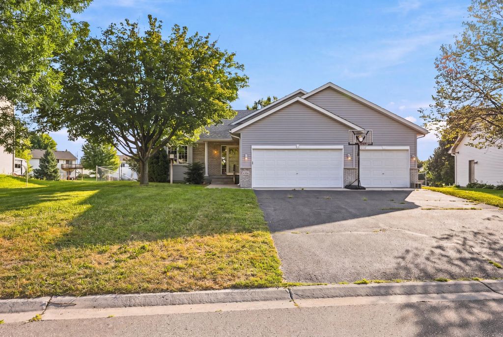 1351 Rolling Oaks Drive, Hanover, MN 55341 — exterior